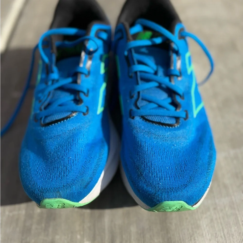 New Balance Blue and Green Athletic Shoes